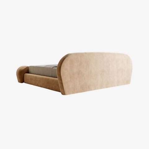 Cama Emily